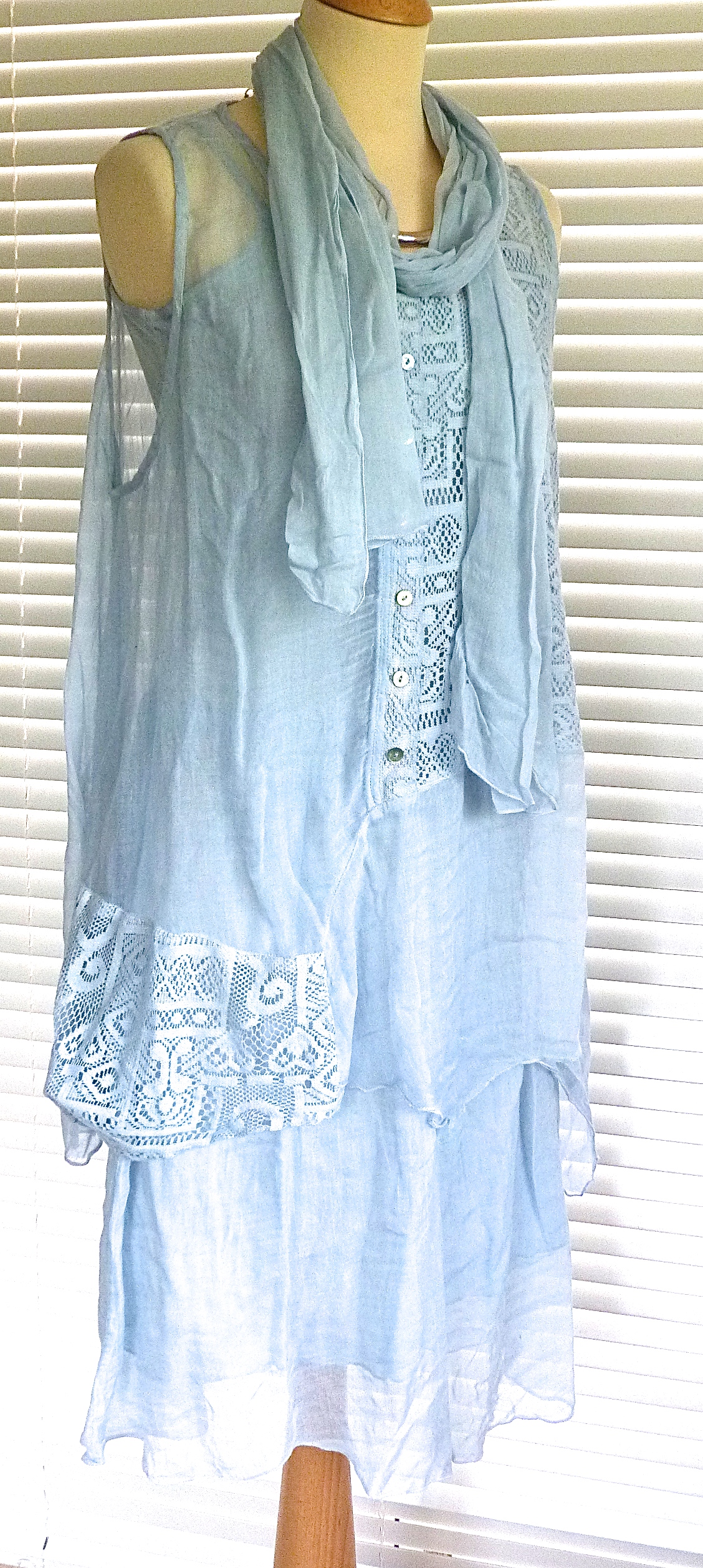 Beautiful Italian lagenlook cotton and geometric lace sleeveless dress ...